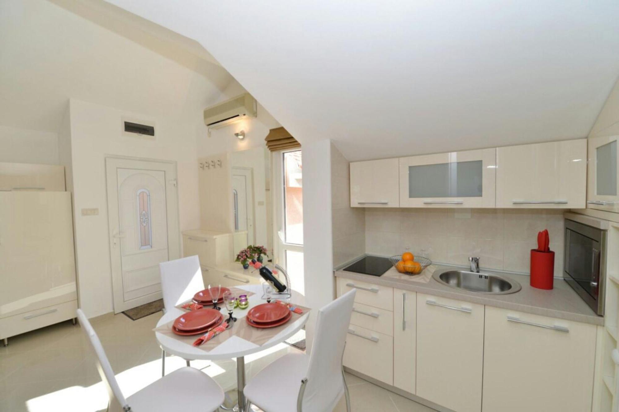 Sunshine Of Montenegro - Family Oasis โกตอร์ ภายนอก รูปภาพ